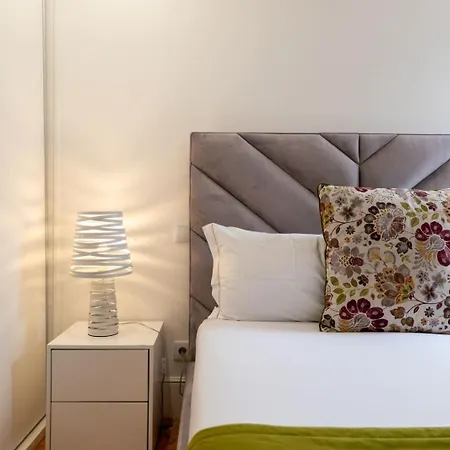Apartamento Almada Prime Iii Oporto