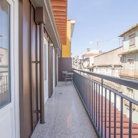 Almada Prime Iii Apartman *