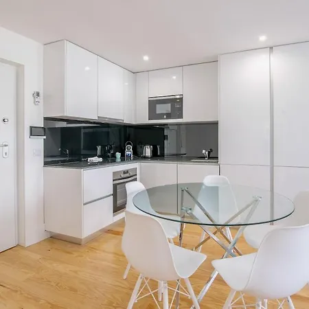 Almada Prime Iii * Πόρτο