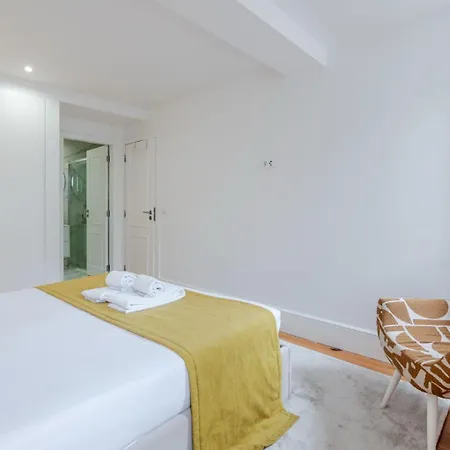 Almada Prime Iii Porto