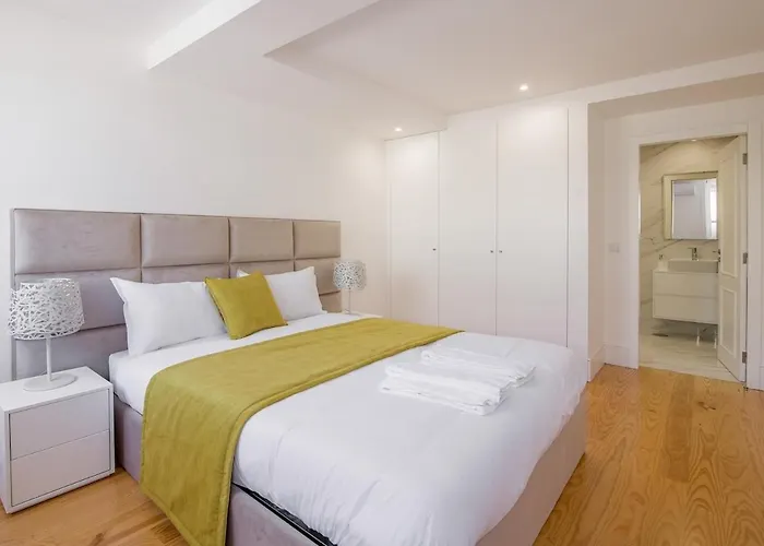 Almada Prime Iii Porto