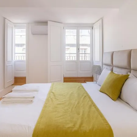 Almada Prime Iii Oporto